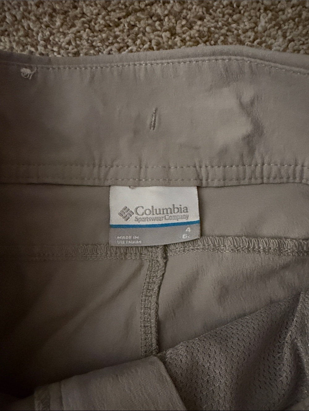 Columbia Women's Light Beige Outdoor Shorts Size 4 - Picture 4 of 8
